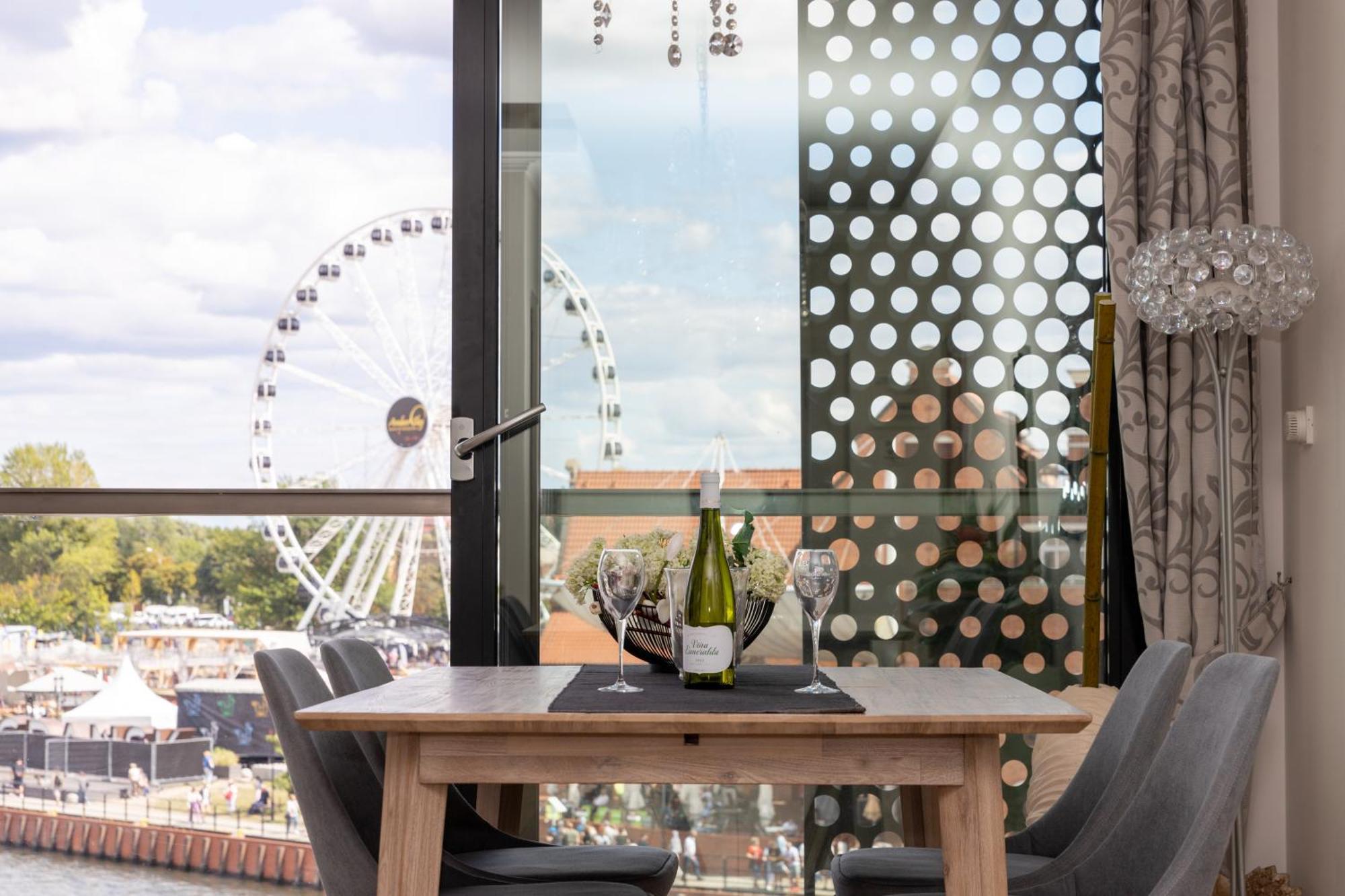 Apartament Nad Motlawa - Downtown Gdansk Ngoại thất bức ảnh